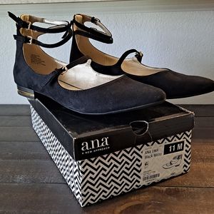 a.n.a shoes